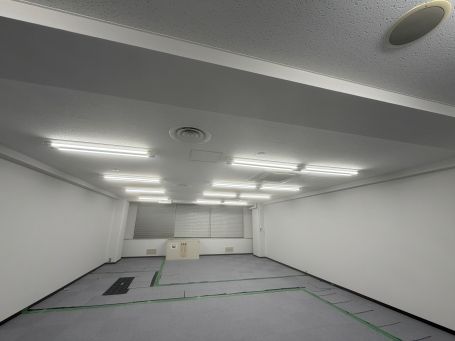 テナント